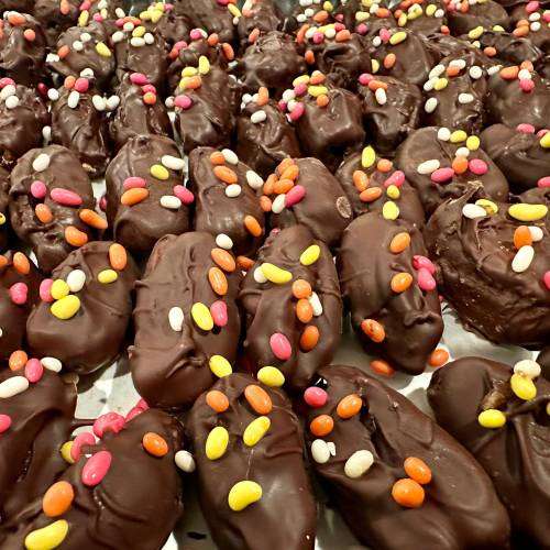 Paan Chocolate Dates