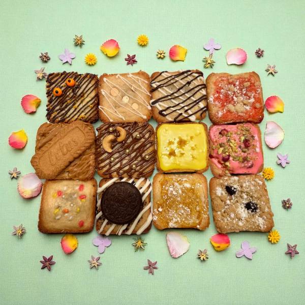 Blondies Variety Box - Image 2